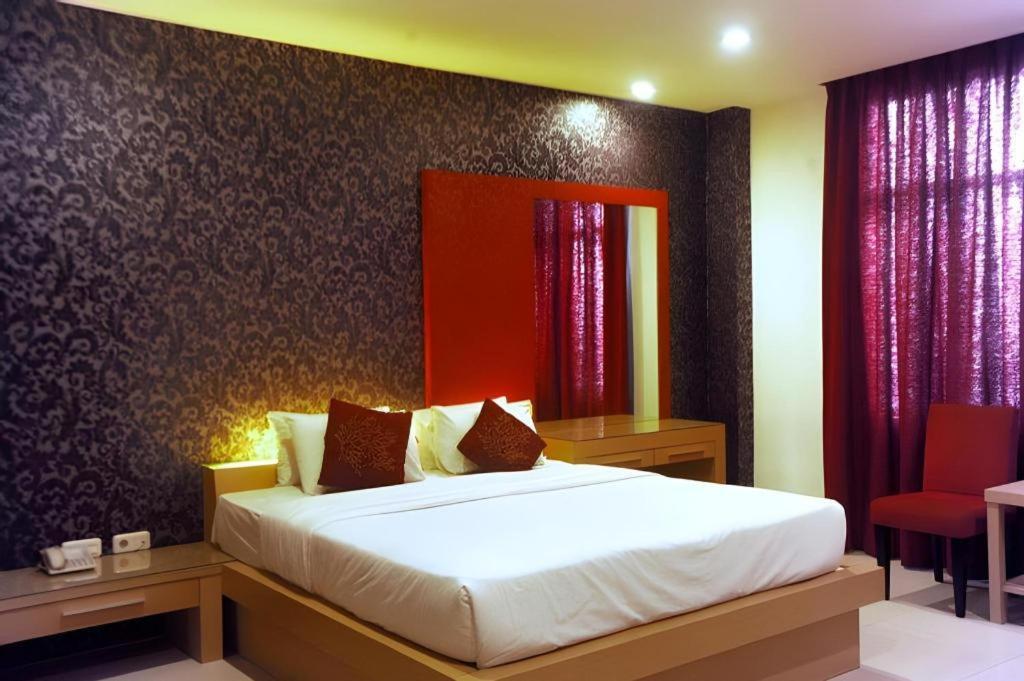 Hotel Cemerlang Bandung Exterior foto